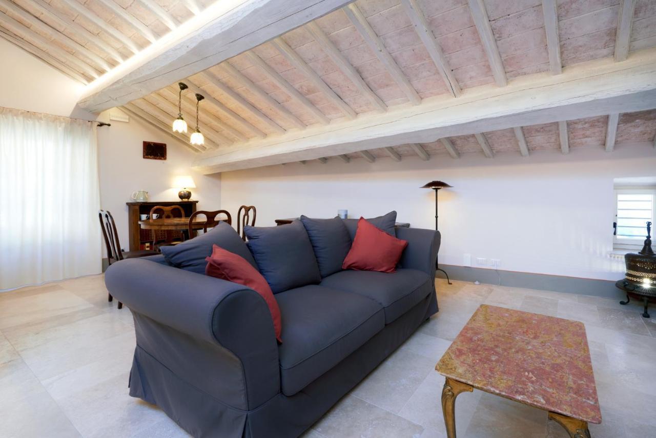 Palazzo Pio III - Residenza D'Epoca Bed & Breakfast Сартеано Екстериор снимка